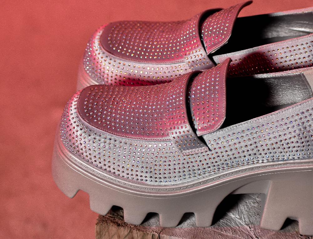 The New Black saturn silver Grandes ahorros