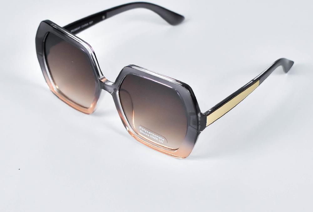 The New Black MAXI SHADES Venta caliente