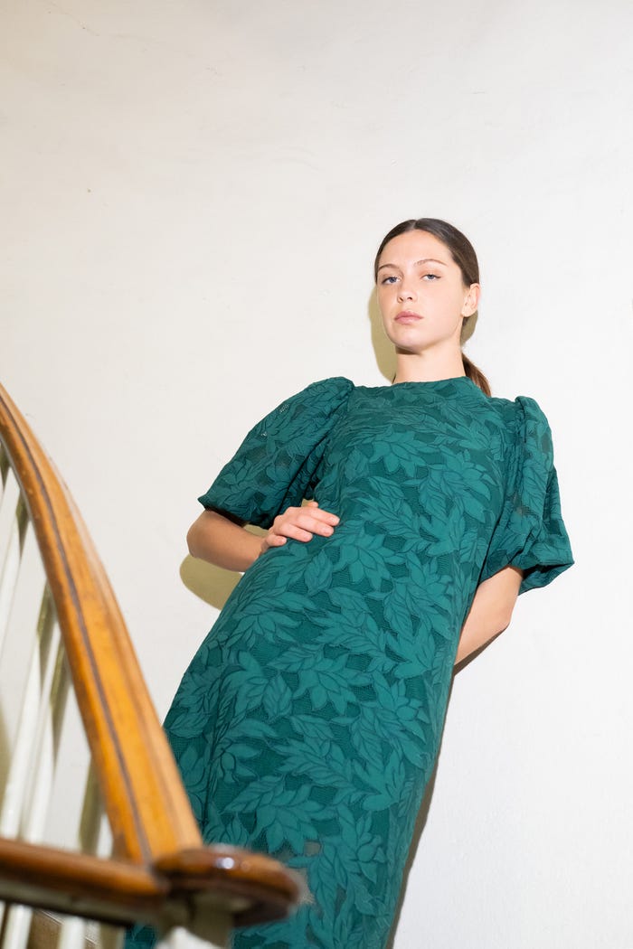 tiny cottons VESTIDO MIDI CON MANGA ABULLONADA DE GUIPUR Solo hoy