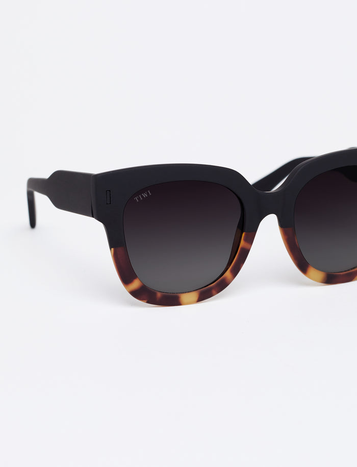 tiwi KERR Bicolor Green Tortoise/Black Devoluciones gratuitas