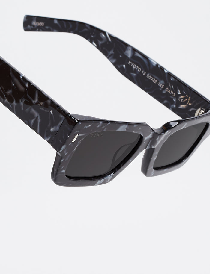 tiwi KYOTO Black Tortoise Limited Edition 1/300 Ahorra y exporta