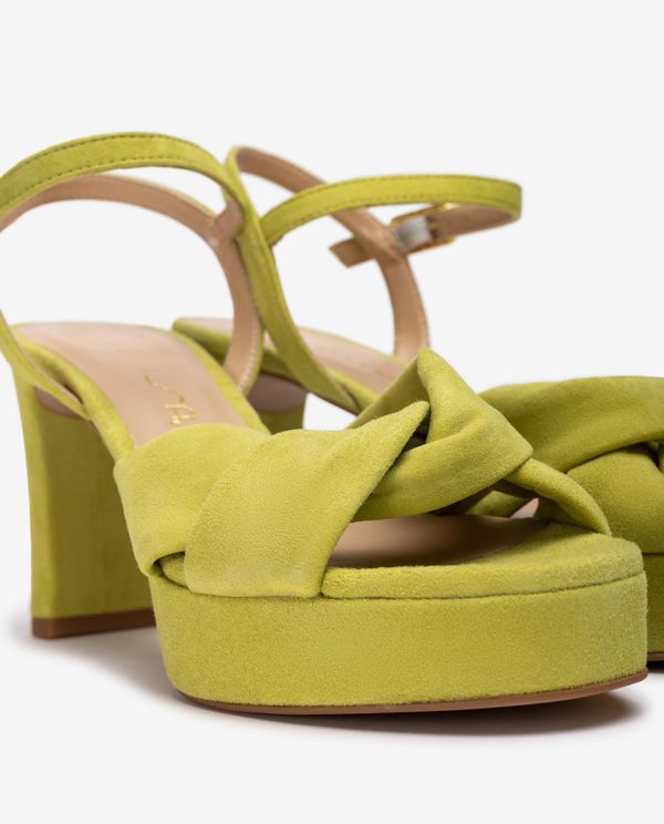 unisa Sandalia con tiras anchas cruzadas Oferta especial