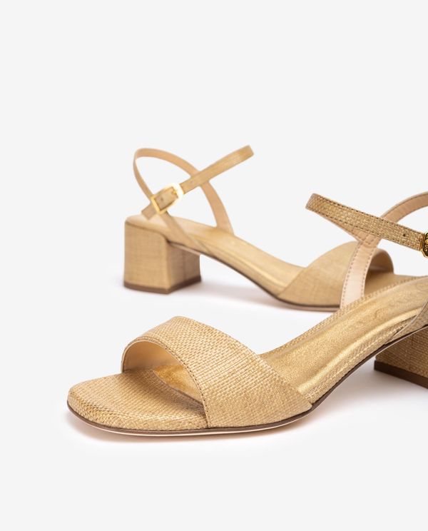 unisa Sandalia con tacón ancho Última moda