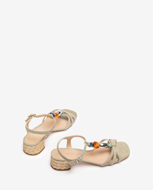 unisa Sandalia con adorno de bolas En oferta