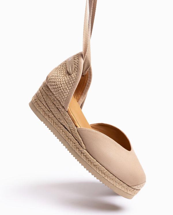 unisa Alpargata baja con cordones En oferta