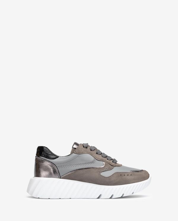 unisa Deportivo con piel en contraste En oferta