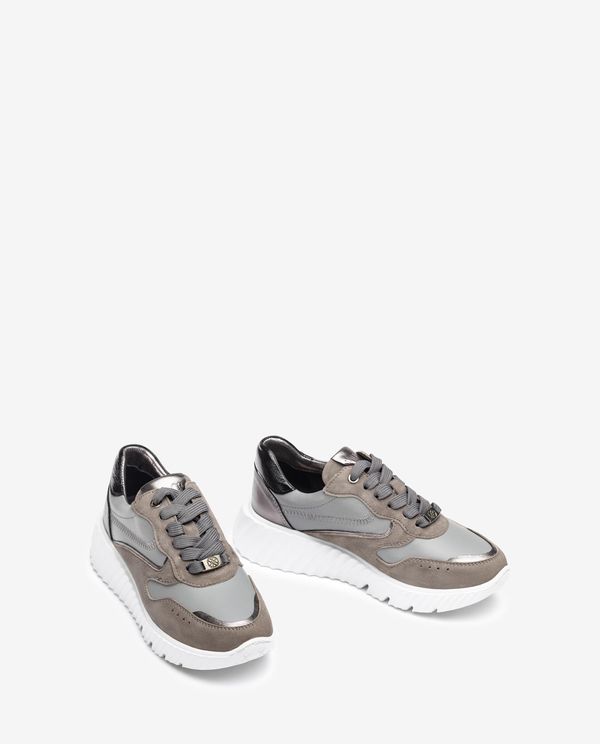 unisa Deportivo con piel en contraste En oferta