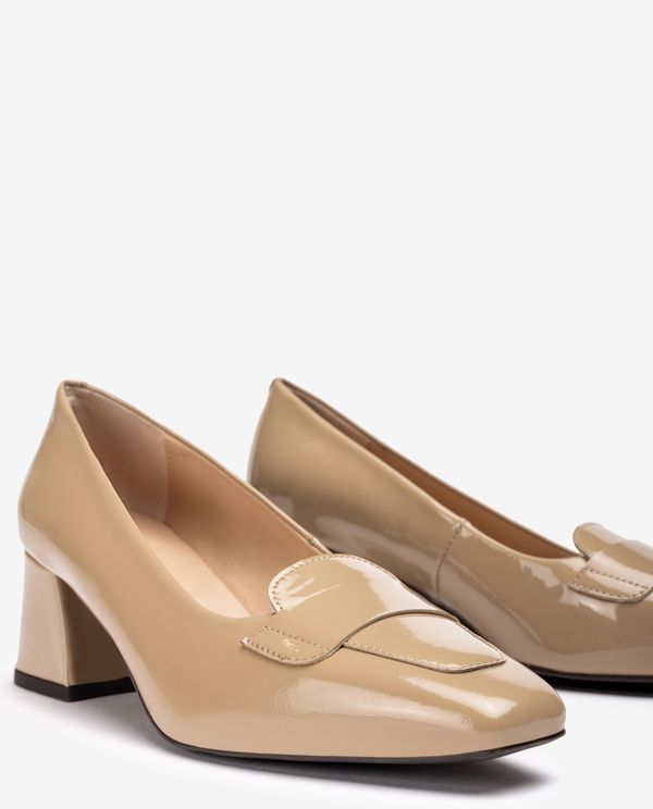 unisa Mocasín de charol Última moda