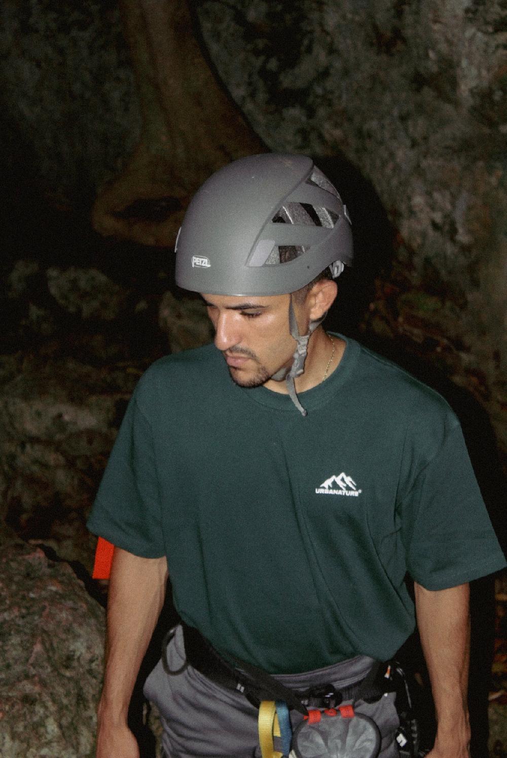 urbanature Mountain Tee- Forest Green Solo hoy