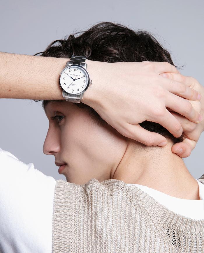 viceroy Reloj de acero para hombre con esfera blanca y números árabes 2025