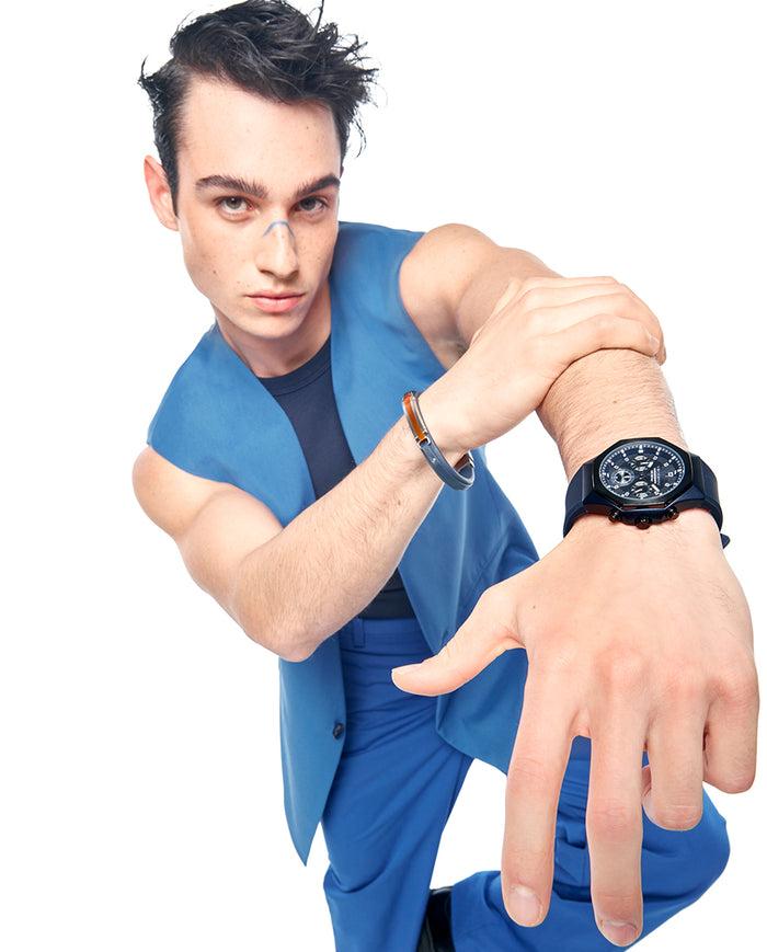 viceroy Reloj caja de aluminio azul con bisel de acero Ip negro 5 atm correa de silicona azul movimiento de cuarzo En oferta