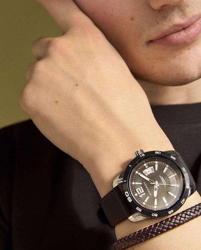 viceroy Reloj de hombre Heat con caja de acero y correa negra de silicona Últimos 3 días
