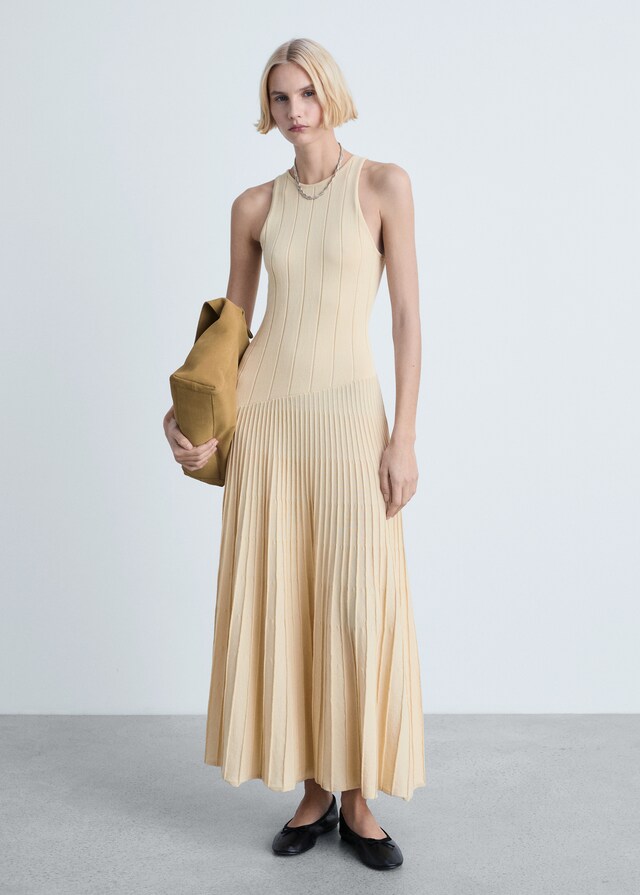 Mango Vestido plisado punto Solo hoy