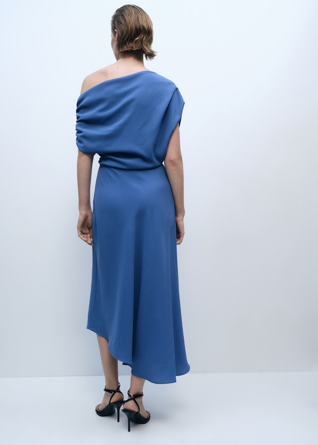 Mango Vestido midi cuello asimétrico Superdescuento