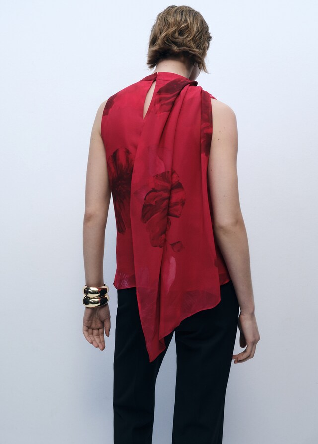 Mango Blusa flores fular Los más vendidos