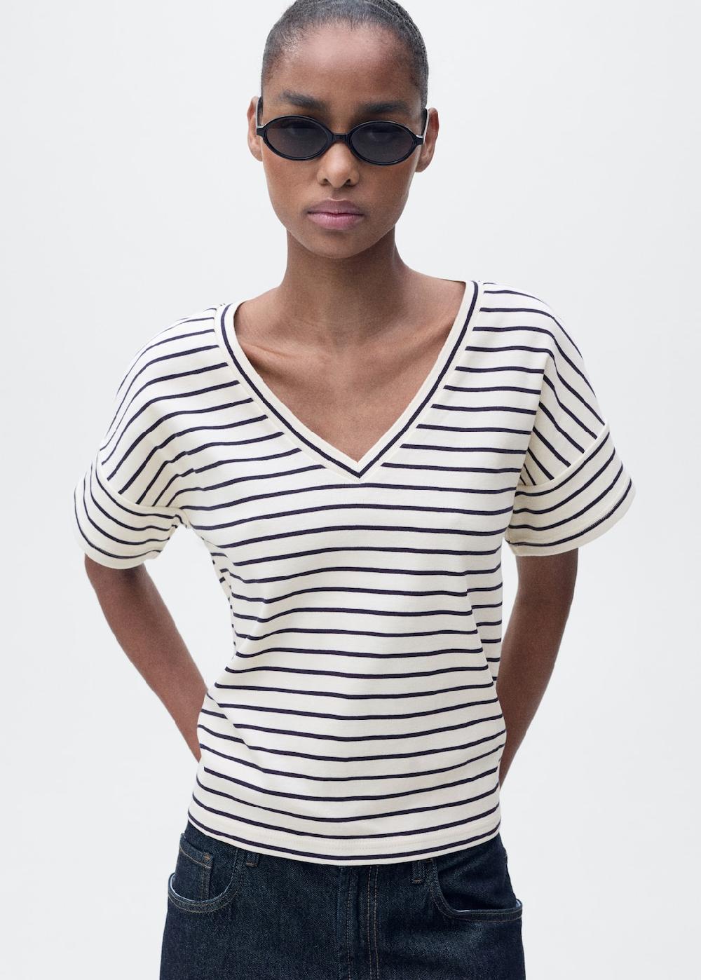 Mango Camiseta rayas cuello pico