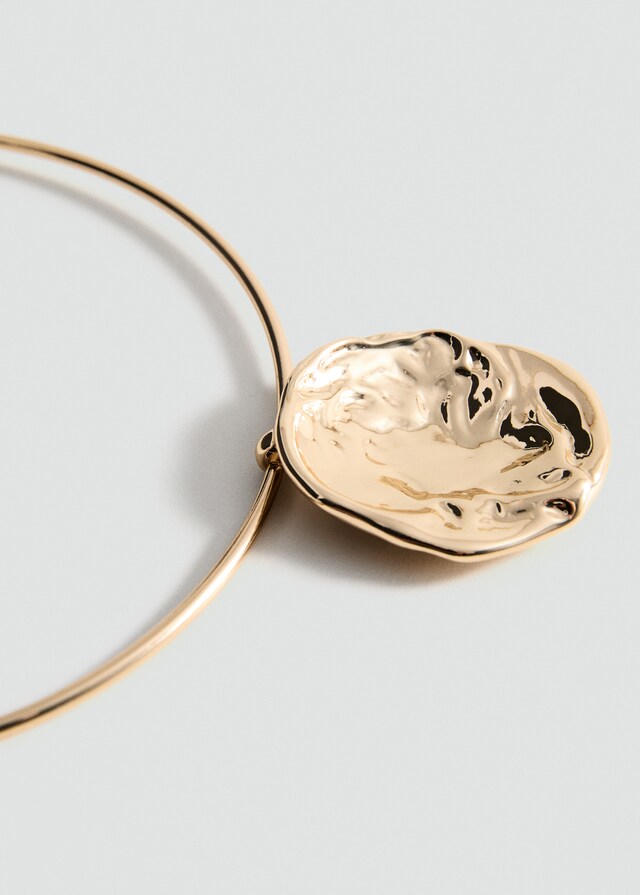 Mango Collar rígido diseño circular Liquidación