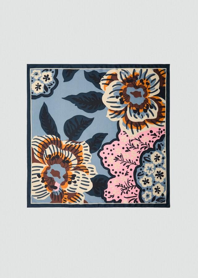 Mango Pañuelo satinado floral Descuento
