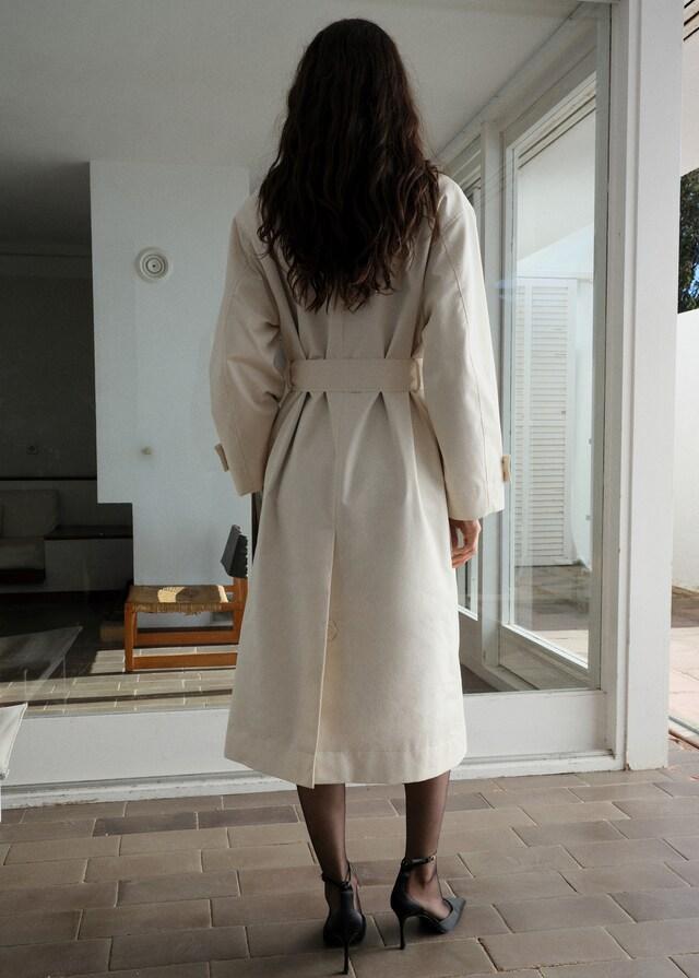 Mango Trench largo oversize doble botonadura Precio ultrabajo
