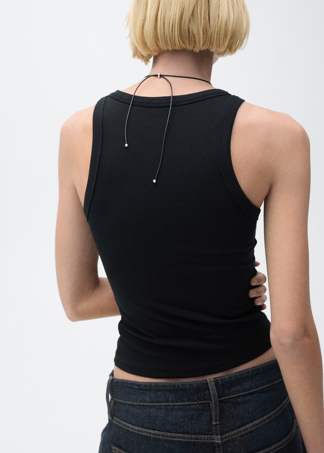 Mango Top canalé algodón Promoción trimestral
