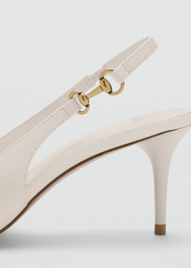 Mango Zapato tacón detalle eslabón Último día