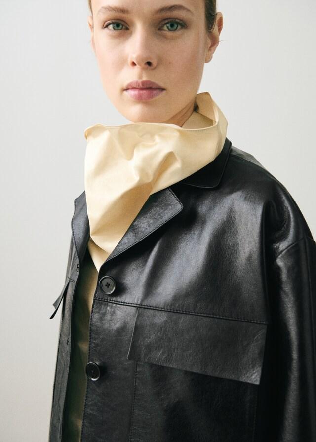 Mango Chaqueta oversize piel bolsillos 2025