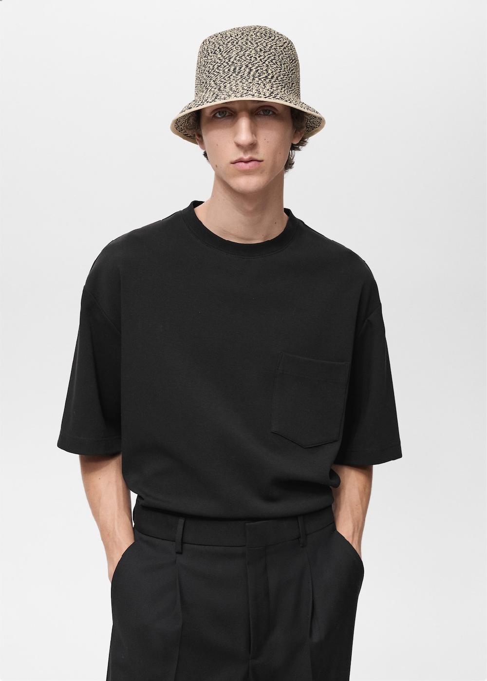 Mango Camiseta oversized bolsillo