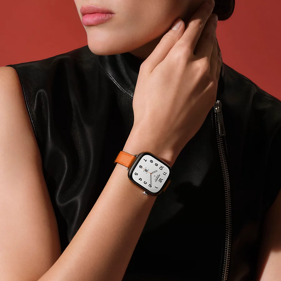Hermès Caja Series 10 & Correa Apple Watch Hermès Single Tour 42 mm Attelage En oferta