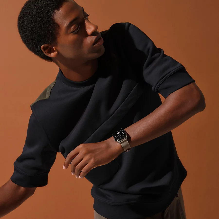 Hermès Caja Series 10 & Correa Apple Watch Hermès Single Tour 46 mm En línea