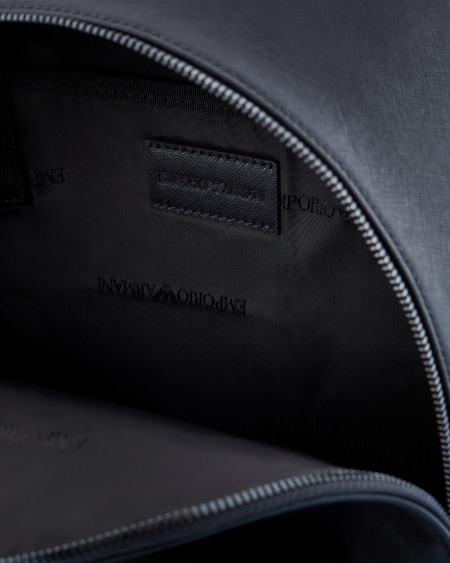 Armani Mochila de piel saffiano regenerada y nailon reciclado ASV Tienda