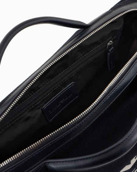 Armani Bolso baúl de lona con logotipo bordado y bandolera Oferta especial