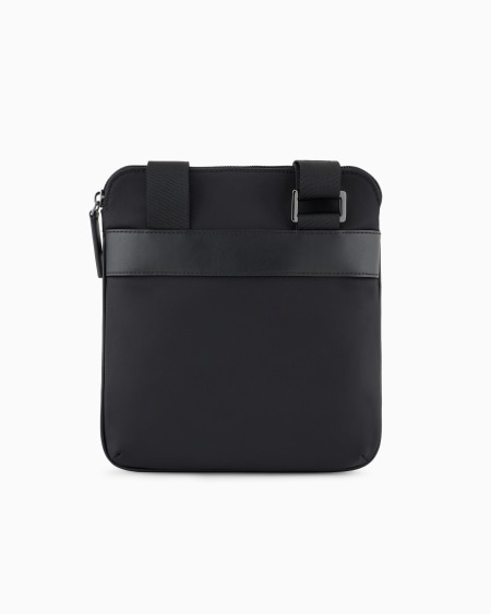 Armani Bandolera plana de nailon reciclado ASV Envío internacional gratuito