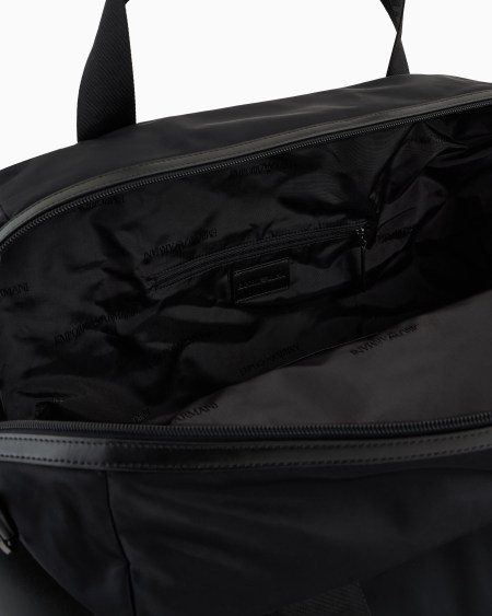 Armani Bolsa de gimnasio en nailon reciclado ASV Limitado a 3 días