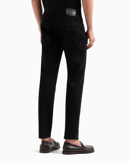 Armani Vaqueros J06 slim fit de cómodo denim aclarado Gran oferta