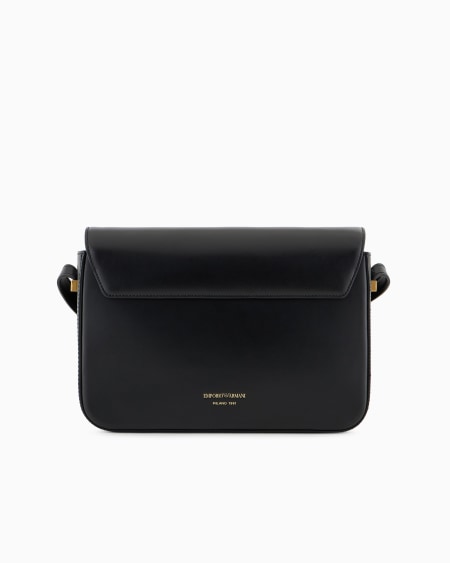Armani Bolso de hombro de piel lisa con logotipo de águila de metal Solo queda un día