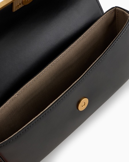 Armani Minibolso bandolera de piel lisa con logotipo de águila de metal En oferta