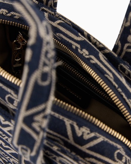 Armani Bolso shopper pequeño en lona de tejido jacquard con monograma integral Los más vendidos