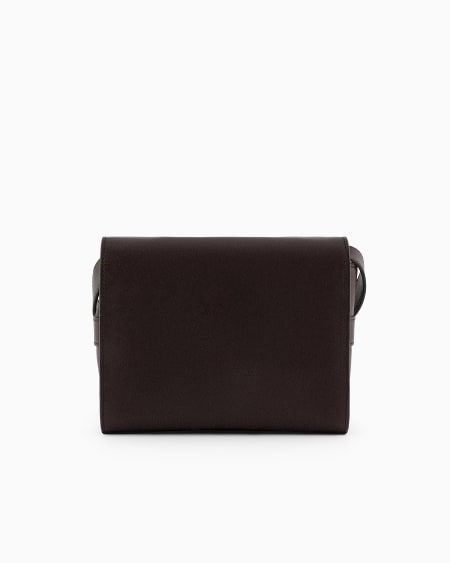 Armani Bolso bandolera de piel con solapa y logotipo en relieve Grandes descuentos