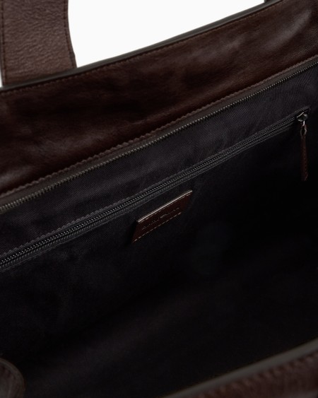 Armani Bolsa de viaje en piel con logotipo grabado Liquidación