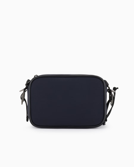 Armani Bolso de nailon para dispositivos electrónicos Travel Essential Última moda