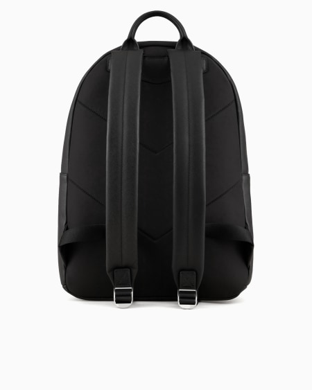 Armani Mochila redondeada de piel saffiano regenerada con placa de águila ASV Ofertas