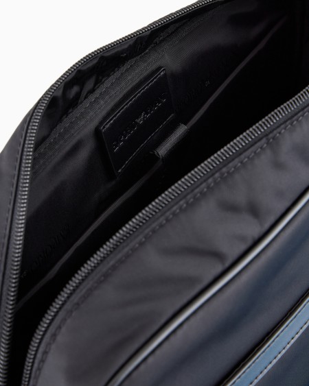 Armani Bolso mensajero de nailon reciclado ASV Gran oferta