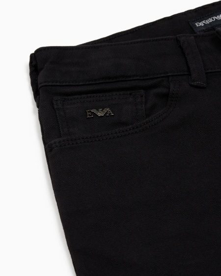 Armani Vaqueros J06 de denim Último día