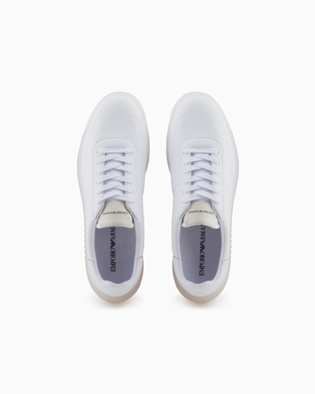 Armani Deportivas de piel con suela semitransparente Solo queda un día