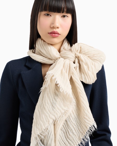 Armani Estola en mezcla de lino cepillado con lunares de tejido jacquard Última moda