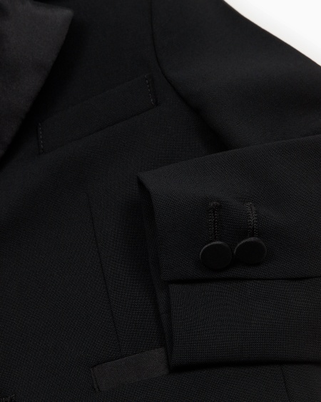 Armani Chaqueta de abotonadura sencilla de lana con solapas de raso En oferta