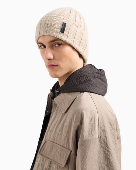 Armani Gorro de cachemira pura acanalada En oferta