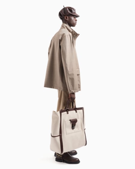 Armani Cazadora con cremallera completa de grisalla con acabado sedoso laminado Ofertas de temporada