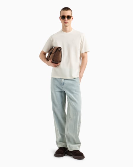Armani Camiseta de punto con fantasía en tejido jacquard en relieve y con efecto tridimensional 2025
