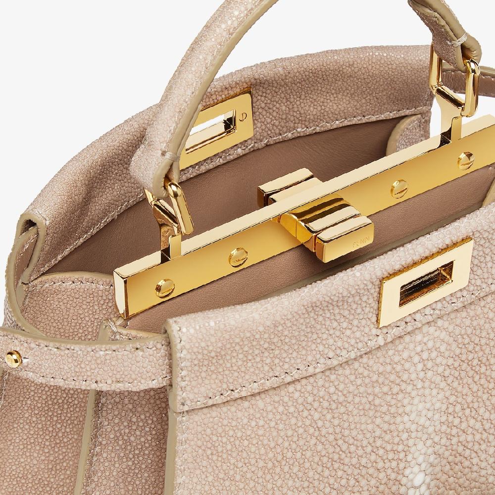 Fendi Peekaboo ISeeU Petite Liquidación